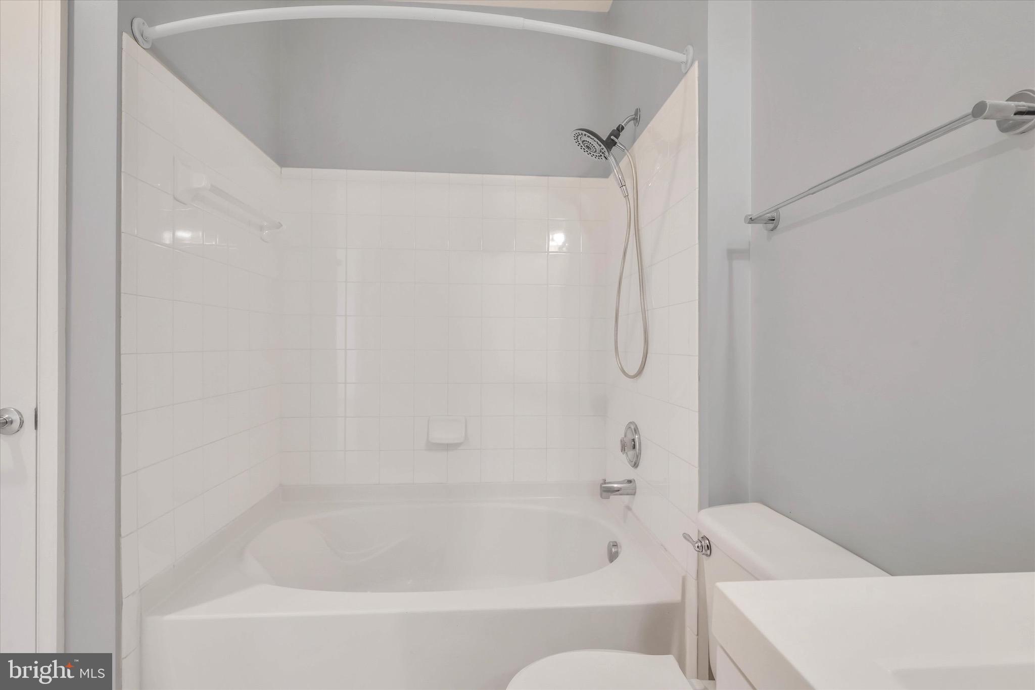 7923 Eastern Avenue Northwest, Unit 904 Silver Spring, MD 20910 - Photo 20 of 31