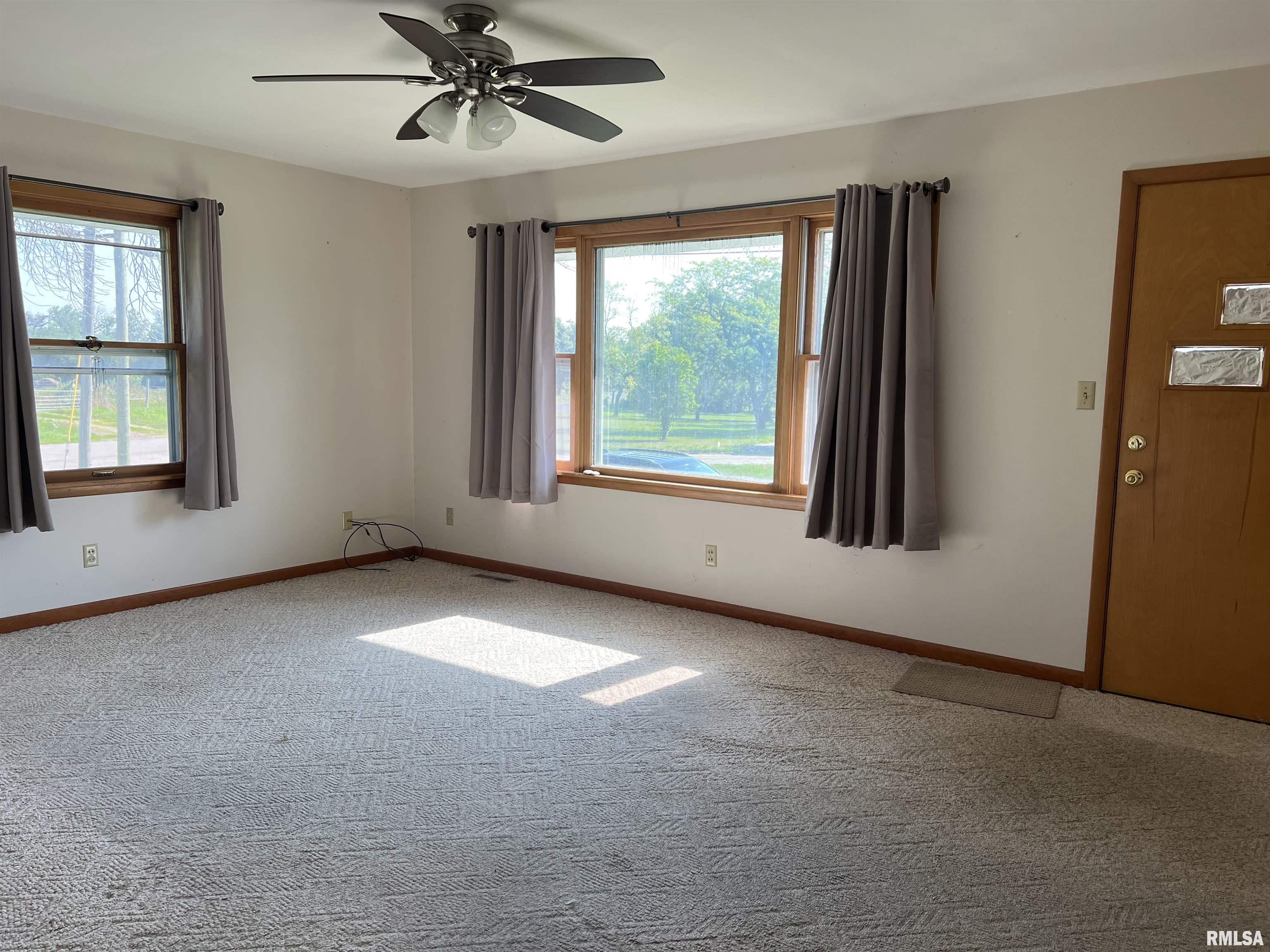 806 17th Street Fulton, IL 61252 - Photo 8 of 15 Gallery Image 8