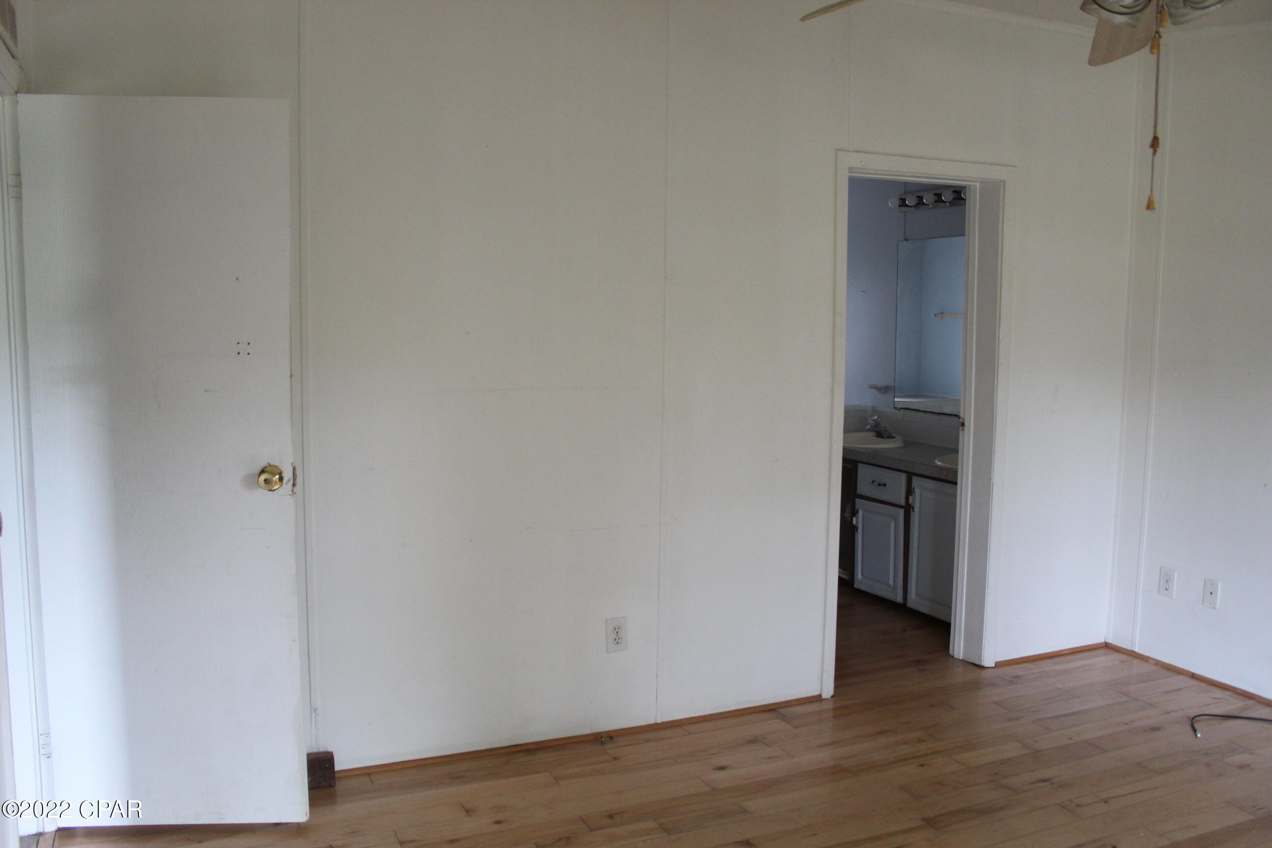 4506 Clemmons Road Vernon, FL 32462 - Photo 7 of 16