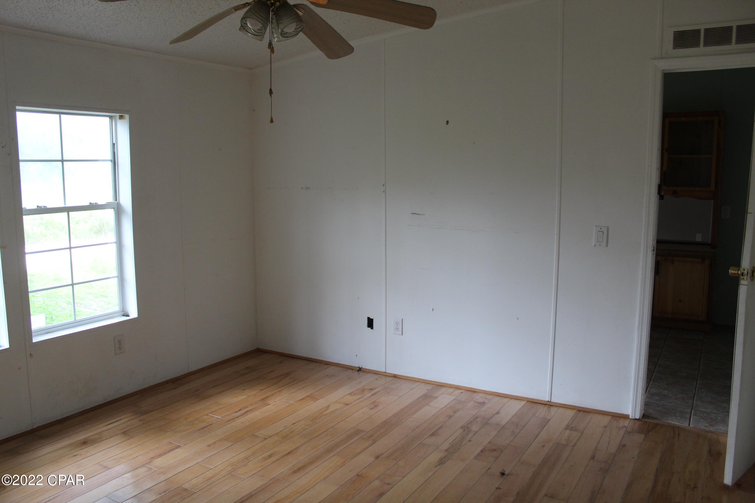 4506 Clemmons Road Vernon, FL 32462 - Photo 8 of 16