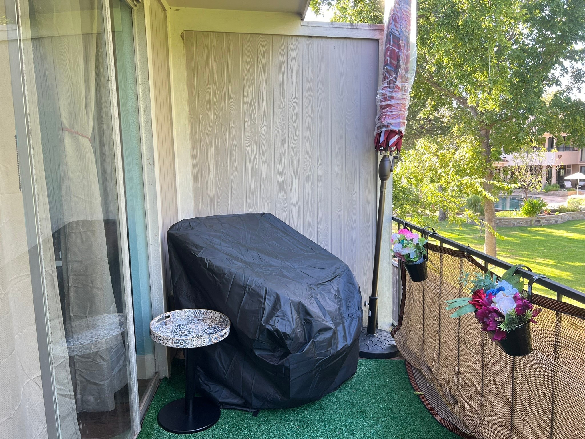 2230 South Piney Point Road, Unit 219 Houston, TX 77063 - Photo 12 of 15 a view of outdoor space and yard