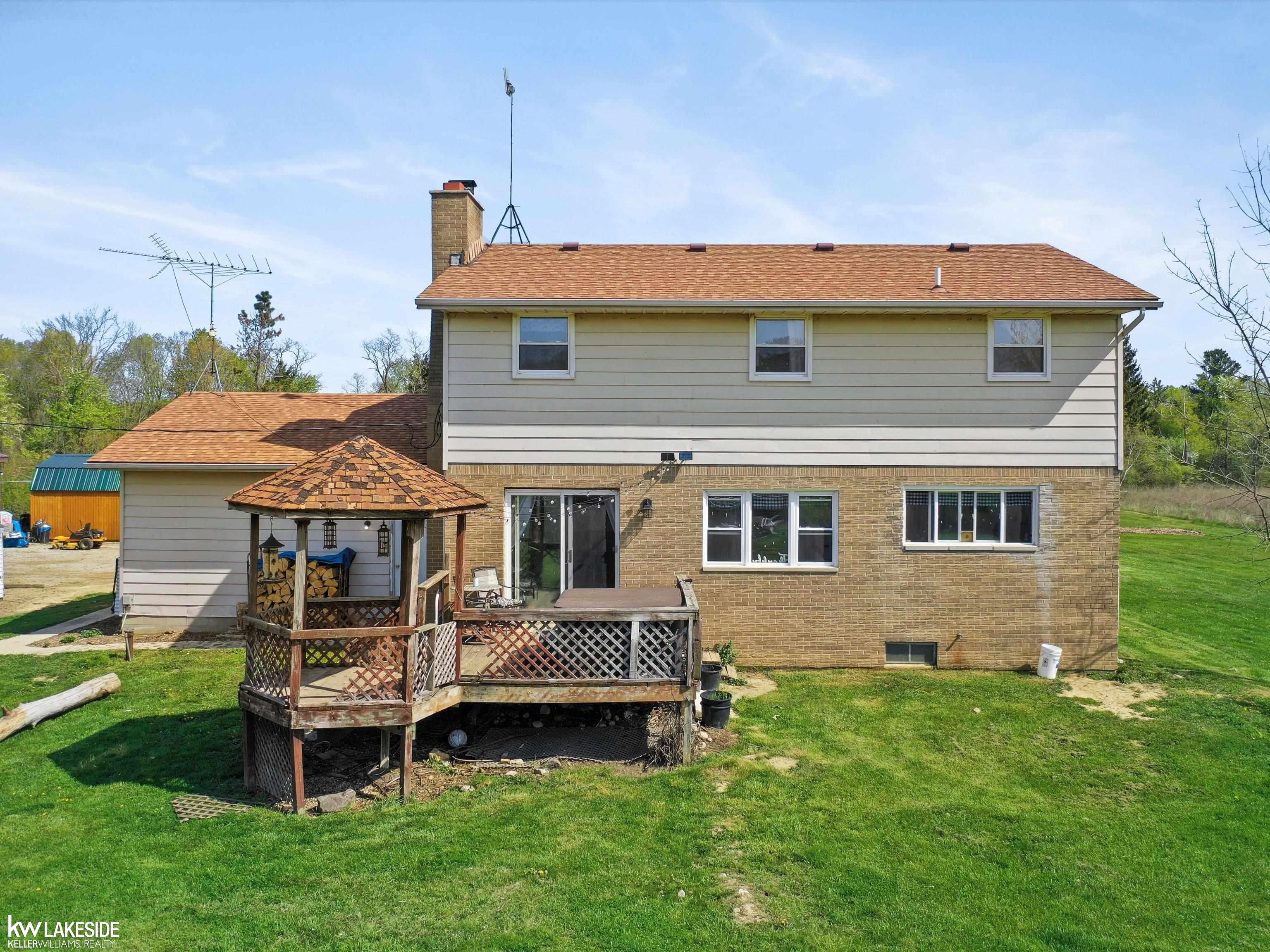 10353 Brennan Road Avoca, MI 48006 - Photo 32 of 42