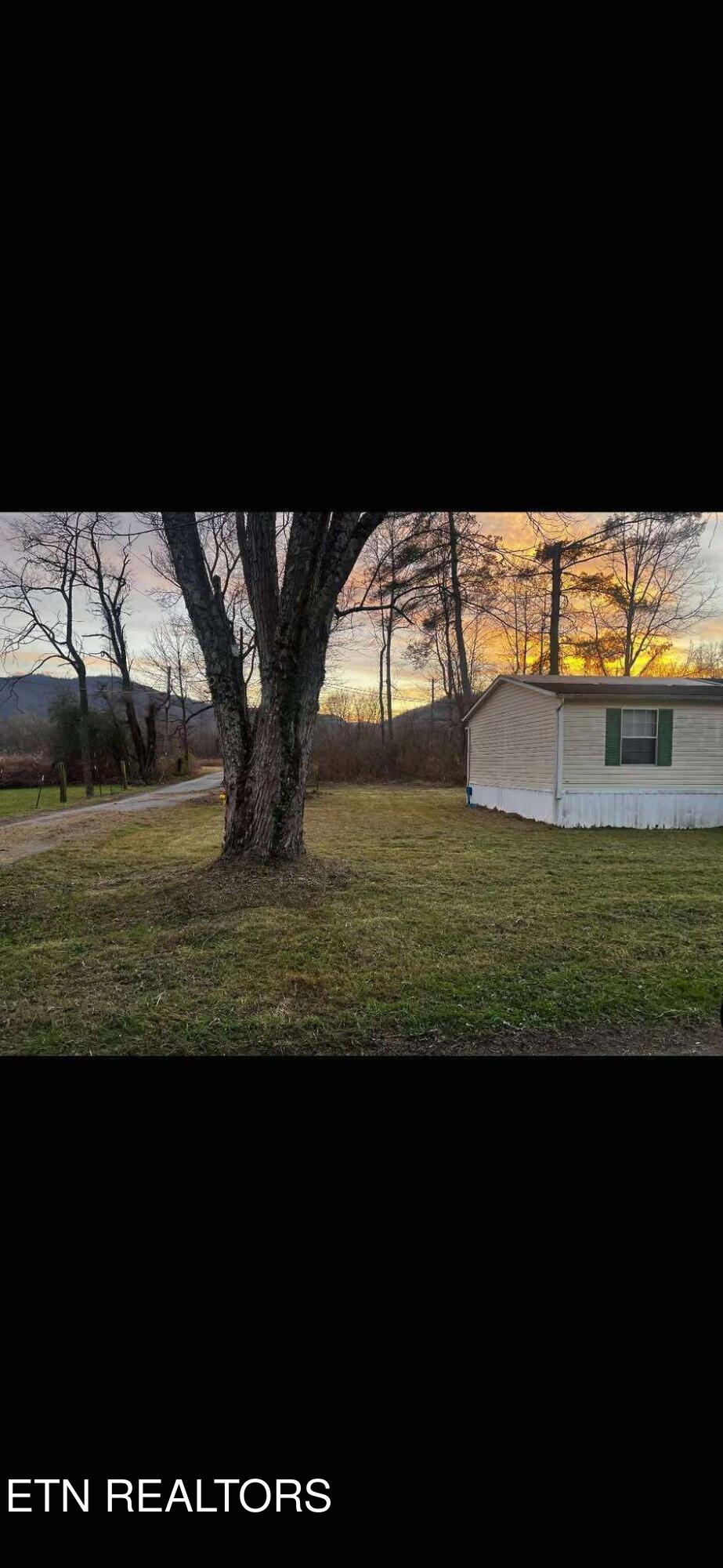 13 Duncan Lane Middlesboro, KY 40965 - Photo 17 of 26 588949220_2736968410017092_5529329193333