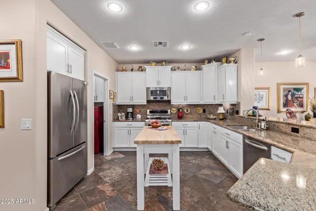 $395,900 | 21893 North 261st Avenue, Buckeye, AZ 85396