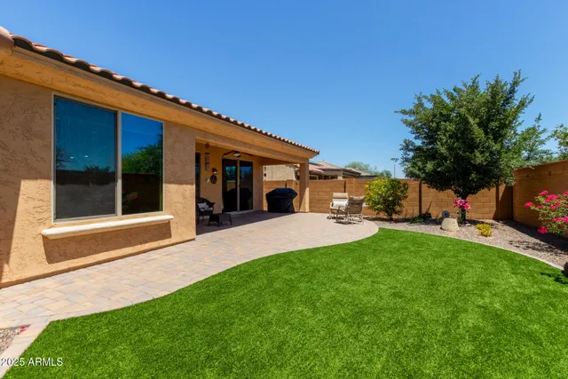 $395,900 | 21893 North 261st Avenue, Buckeye, AZ 85396