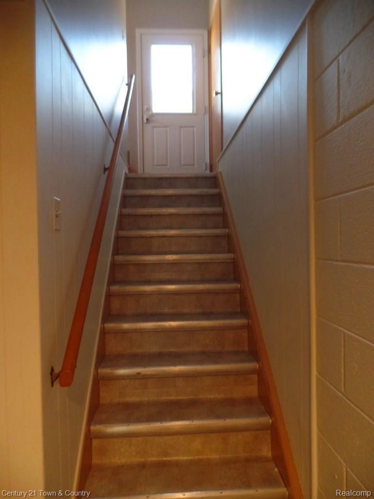 11117 Racine Road Warren, MI 48093 - Photo 28 of 37 901.JPG