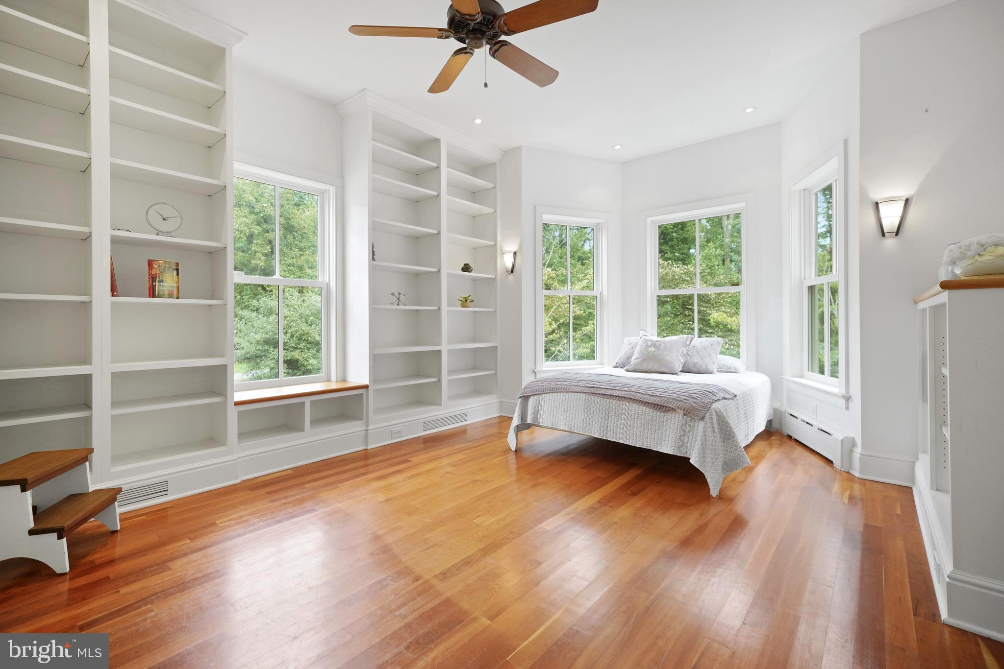 350 State Road Princeton, NJ 08540 - Photo 14 of 43 Main floor bedroom #4 with private bath.