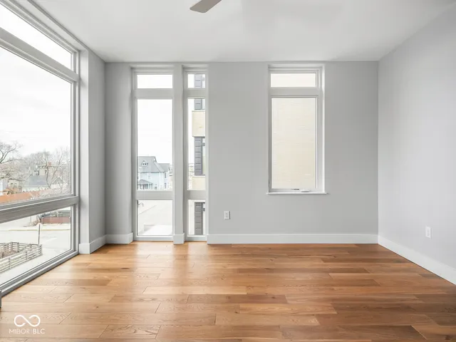 $500,000 | 319 East 16th Street, Unit 302, Indianapolis, IN 46202