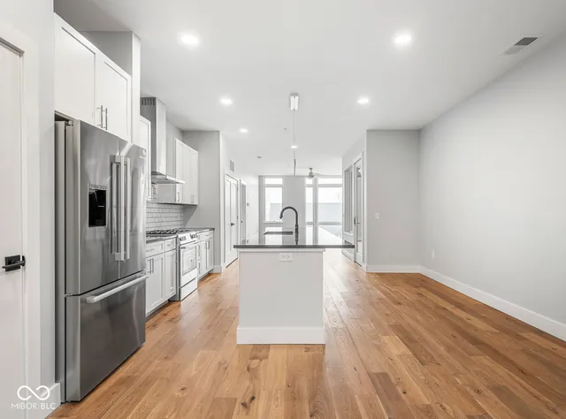 $500,000 | 319 East 16th Street, Unit 302, Indianapolis, IN 46202