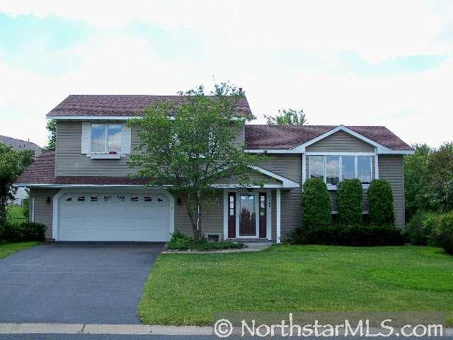 9389 Jonathan Road Woodbury, MN 55125 - Photo 1 of 10 Gallery Image 1