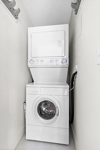 $618,000 | 80 Broad Street, Unit 405, Boston, MA 02110