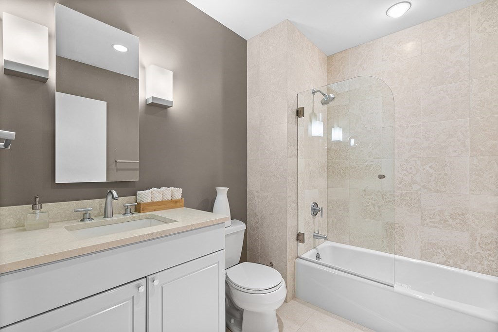 80 Broad Street, Unit 405 Boston, MA 02110 - Photo 9 of 18