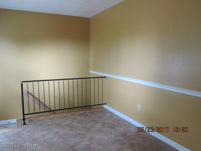 11310 Angelina Road Louisville, KY 40229 - Photo 7 of 12 IMG_0278
