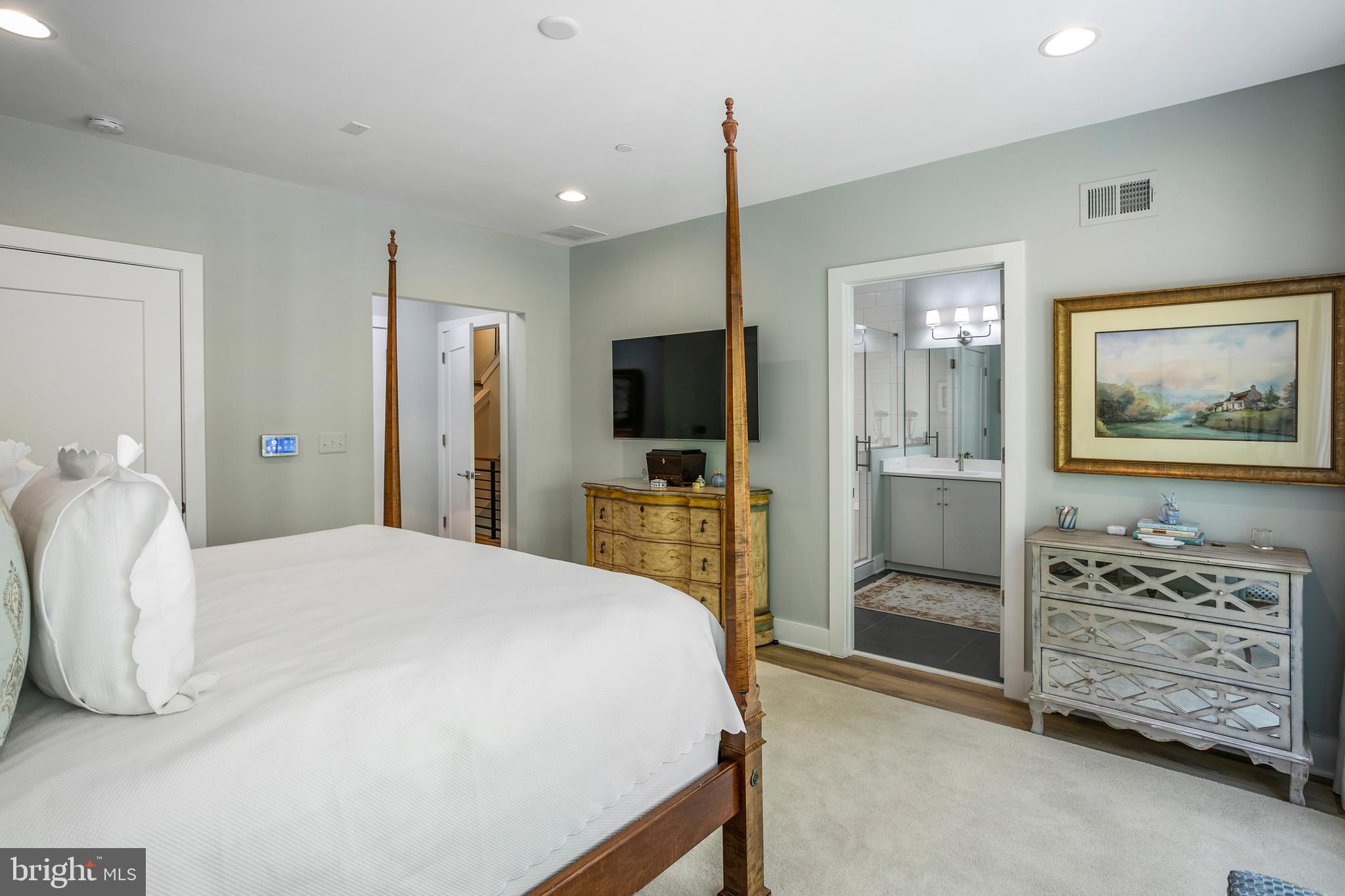 8127 River Road Bethesda, MD 20817 - Photo 19 of 44 Gallery Image 19
