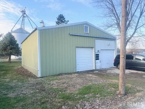 $160,000 | 395 East Main Street, Russiaville, IN 46979