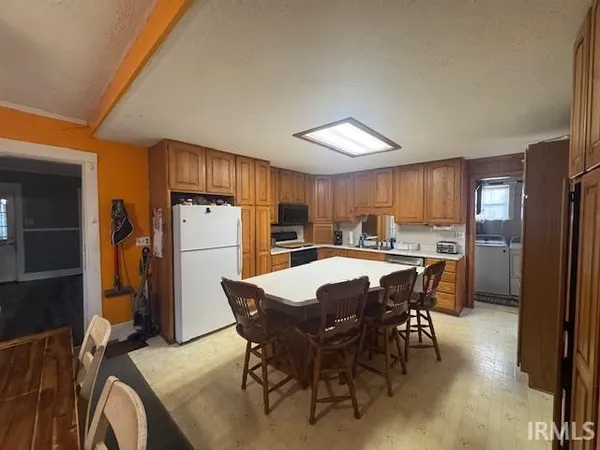 $160,000 | 395 East Main Street, Russiaville, IN 46979