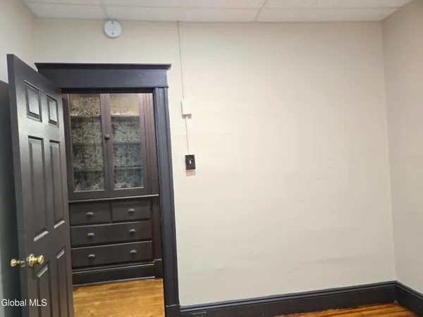 $1,550 | 355 Myrtle Avenue, Unit A, Albany, NY 12208