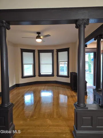 $1,550 | 355 Myrtle Avenue, Unit A, Albany, NY 12208