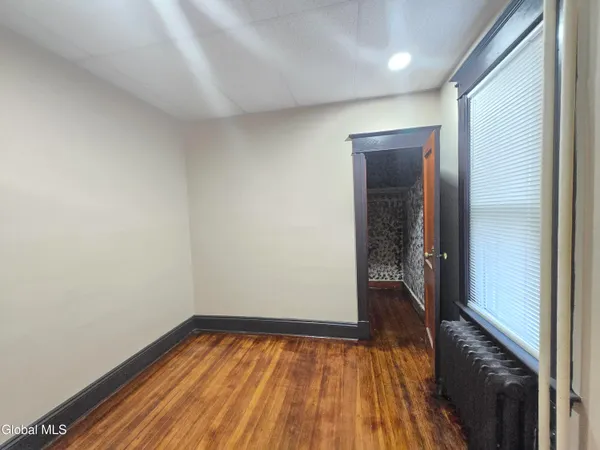 $1,550 | 355 Myrtle Avenue, Unit A, Albany, NY 12208