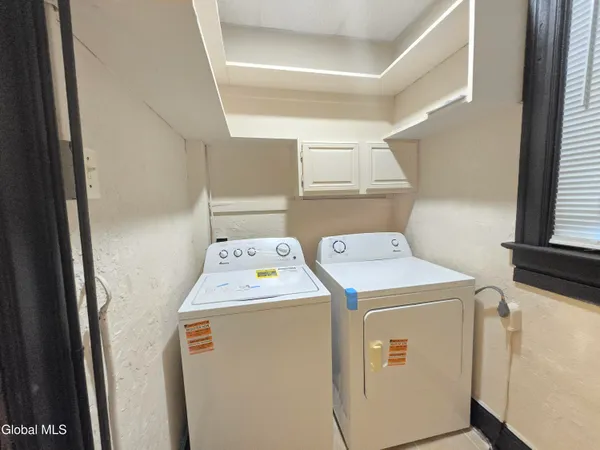 $1,550 | 355 Myrtle Avenue, Unit A, Albany, NY 12208