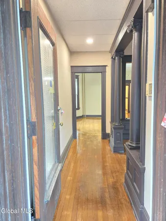 $1,550 | 355 Myrtle Avenue, Unit A, Albany, NY 12208