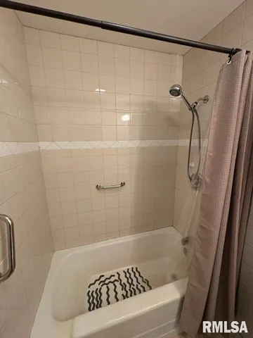 $89,000 | 2267 Cincinnati Avenue, Grandview, IL 62702