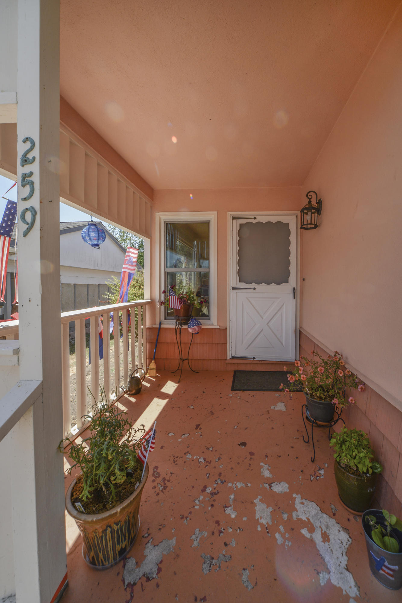 259 Cherry Lane Rio Dell, CA 95562 - Photo 8 of 21 Gallery Image 8
