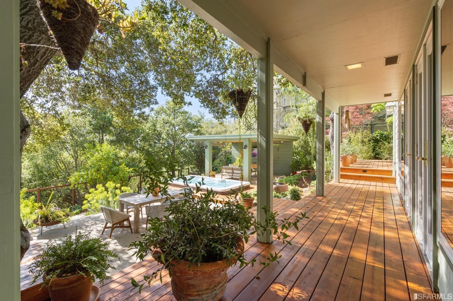 320 Castle Crest Road Alamo, CA 94507 - Photo 12 of 93