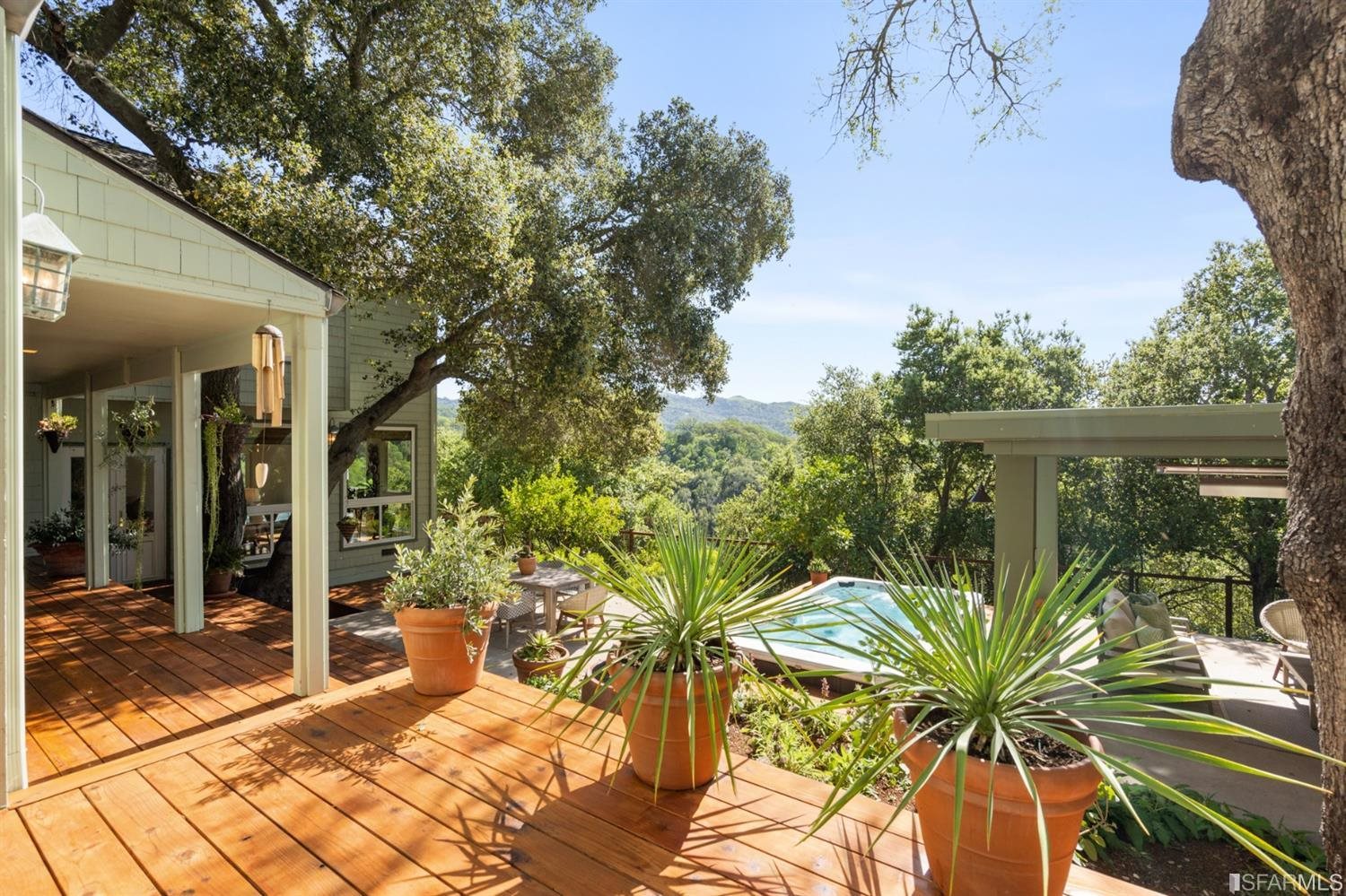 320 Castle Crest Road Alamo, CA 94507 - Photo 13 of 93