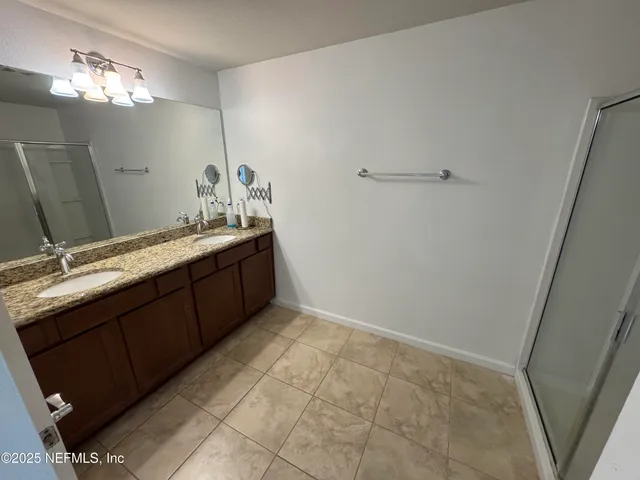 a view of a walk in closet