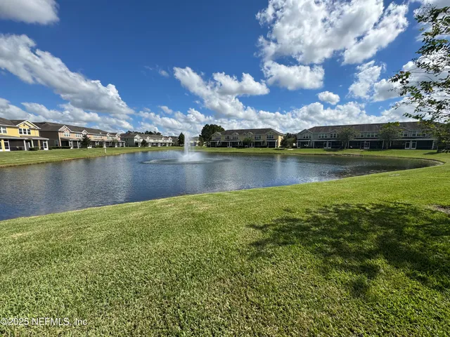 $1,995 | 6798 Roundleaf Drive, Jacksonville, FL 32258