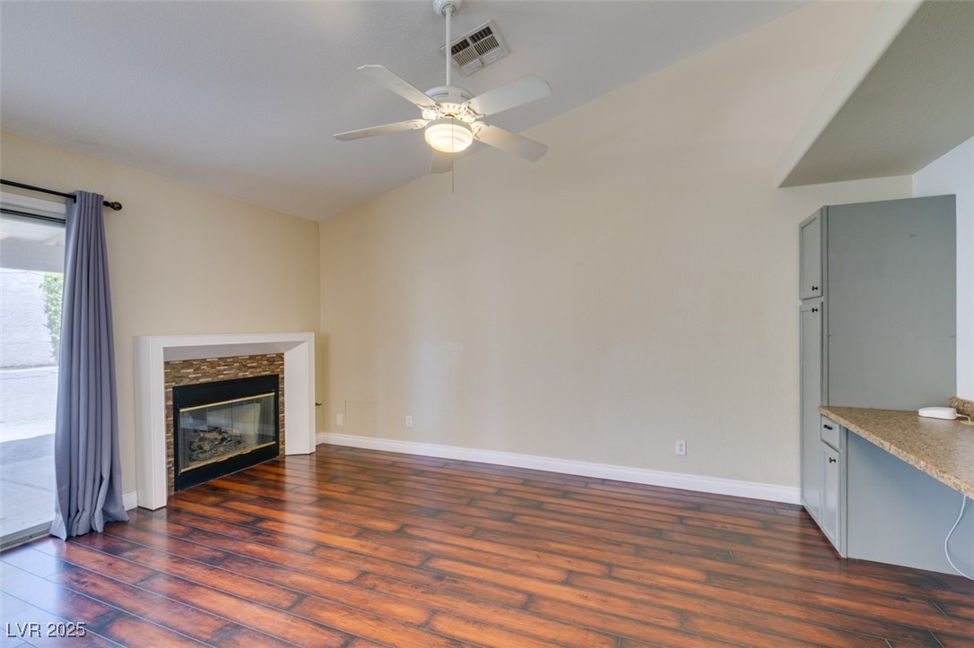 1824 Dawn Ridge Avenue Henderson, NV 89074 - Photo 8 of 25 Family room