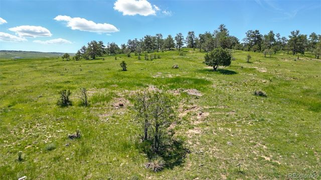 a view of an outdoor space with a lake view