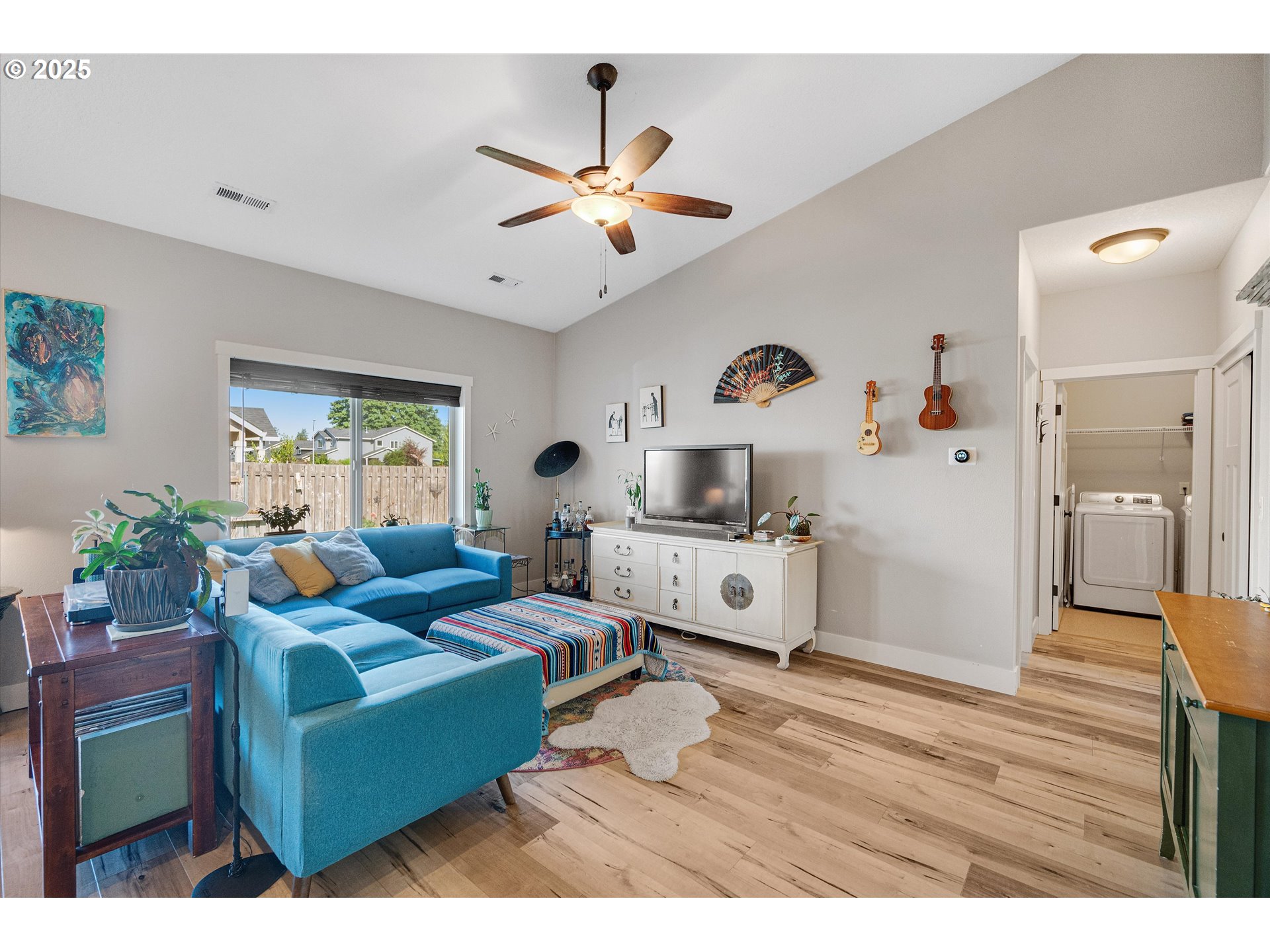 735 North College Street Newberg, OR 97132 - Photo 8 of 40