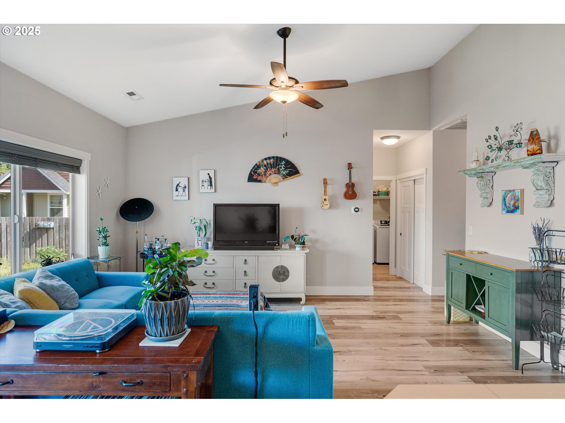 735 North College Street Newberg, OR 97132 - Photo 9 of 40