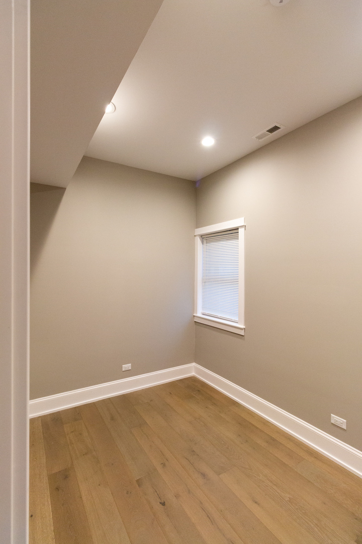 1714 North Spaulding Avenue, Unit 1F Chicago, IL 60647 - Photo 11 of 25 a view of an empty room