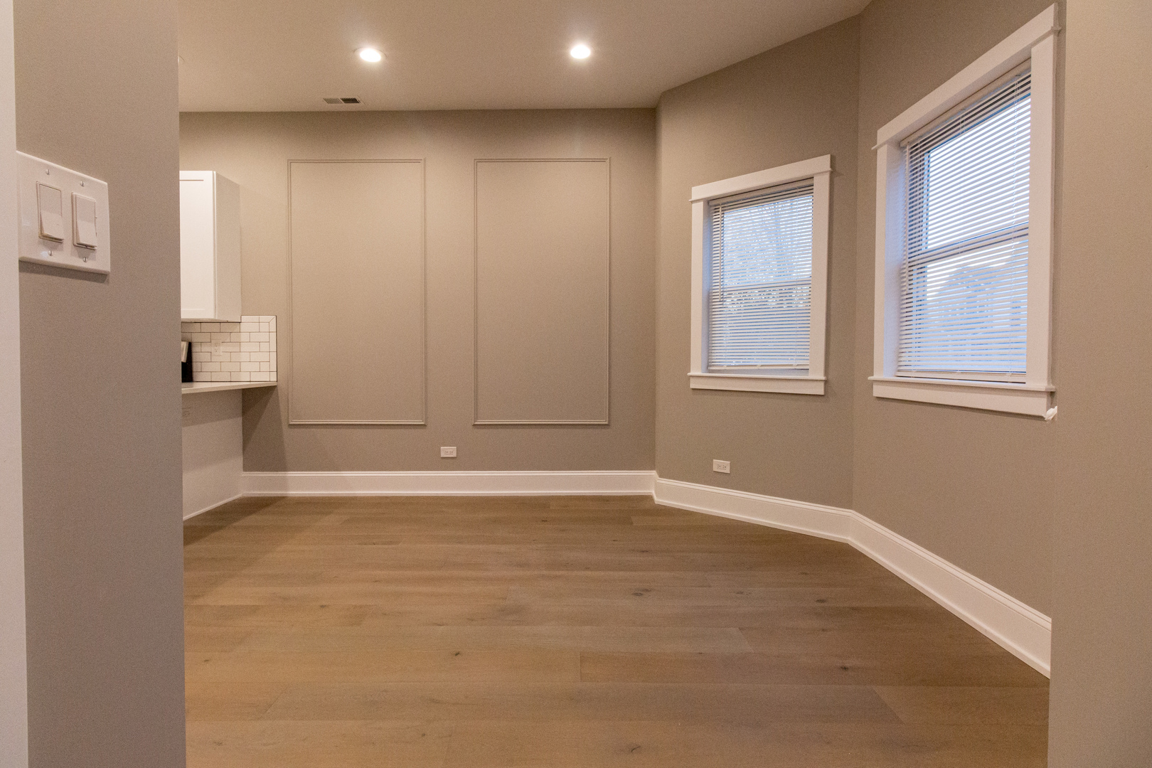 1714 North Spaulding Avenue, Unit 1F Chicago, IL 60647 - Photo 10 of 25 an empty room with windows and closet