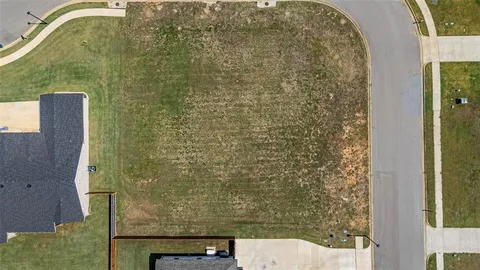 $76,000 | 585 Imagine Drive, Lindale, TX 75771