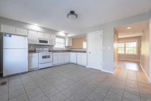 $1,700 | 2575 South Addisyn Lane, Bloomington, IN 47403