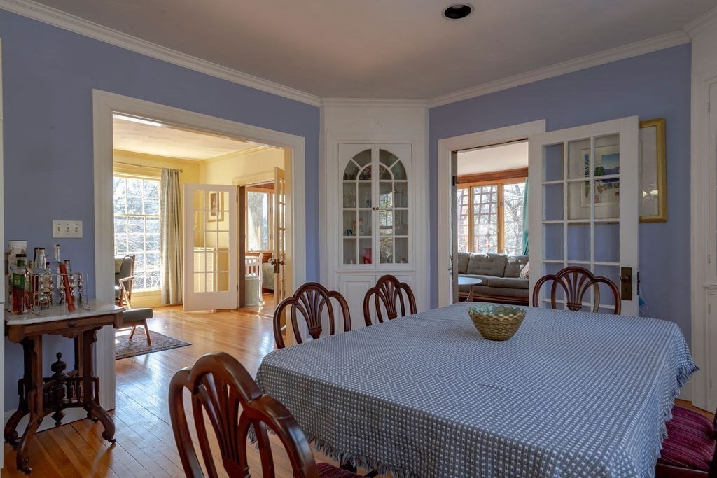 37 Alban Road Newton, MA 02468 - Photo 12 of 28