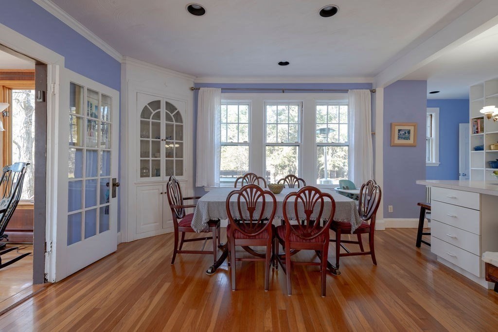 37 Alban Road Newton, MA 02468 - Photo 9 of 28