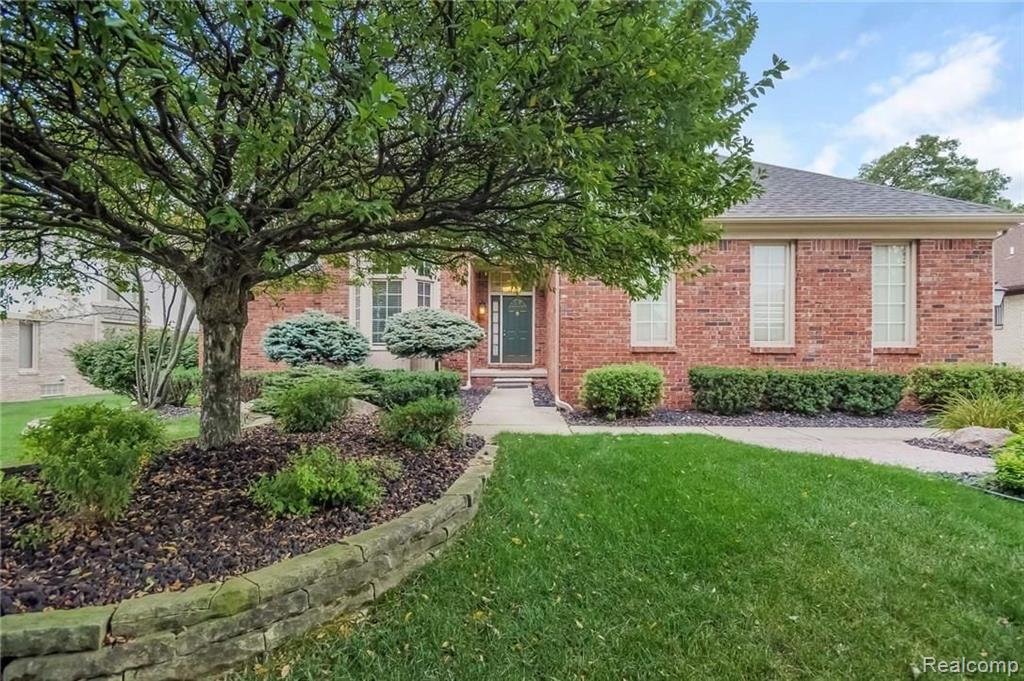 2178 Reagan Drive Rochester Hills, MI 48309 - Photo 1 of 44
