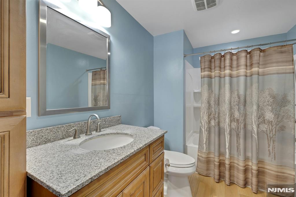 106 Steinmetz Road Hillsborough, NJ 08844 - Photo 10 of 30