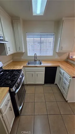 $450,000 | 4751 East Pacific Coast Highway, Long Beach, CA 90815