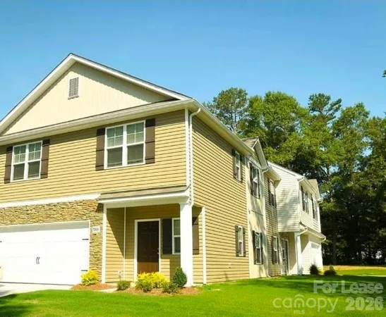 $2,250 | 9331 Arbor Creek Drive, Charlotte, NC 28269
