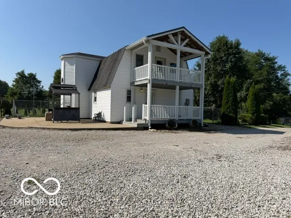 $229,900 | 6494 South Highland Avenue, Hillsdale, IN 47854