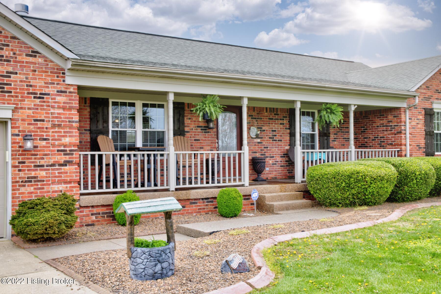 133 Floyds Fork Road Shepherdsville, KY 40165 - Photo 2 of 39 GSP-133_Floyds_Fork_Dr-2