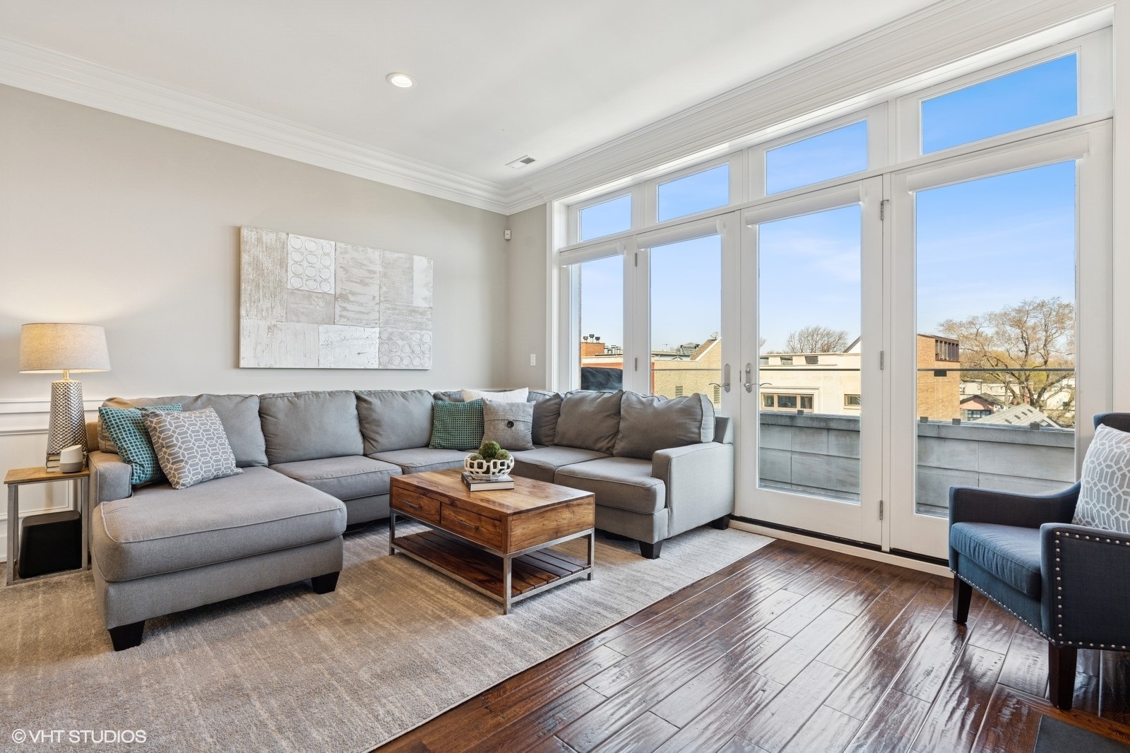 Undisclosed Address Chicago, IL 60657 - Photo 9 of 27 a living room with furniture and a large window