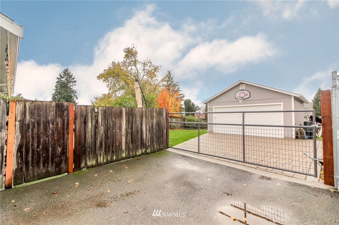 628 South Rochester Street Tacoma, WA 98465 - Photo 34 of 37 Gallery Image 34