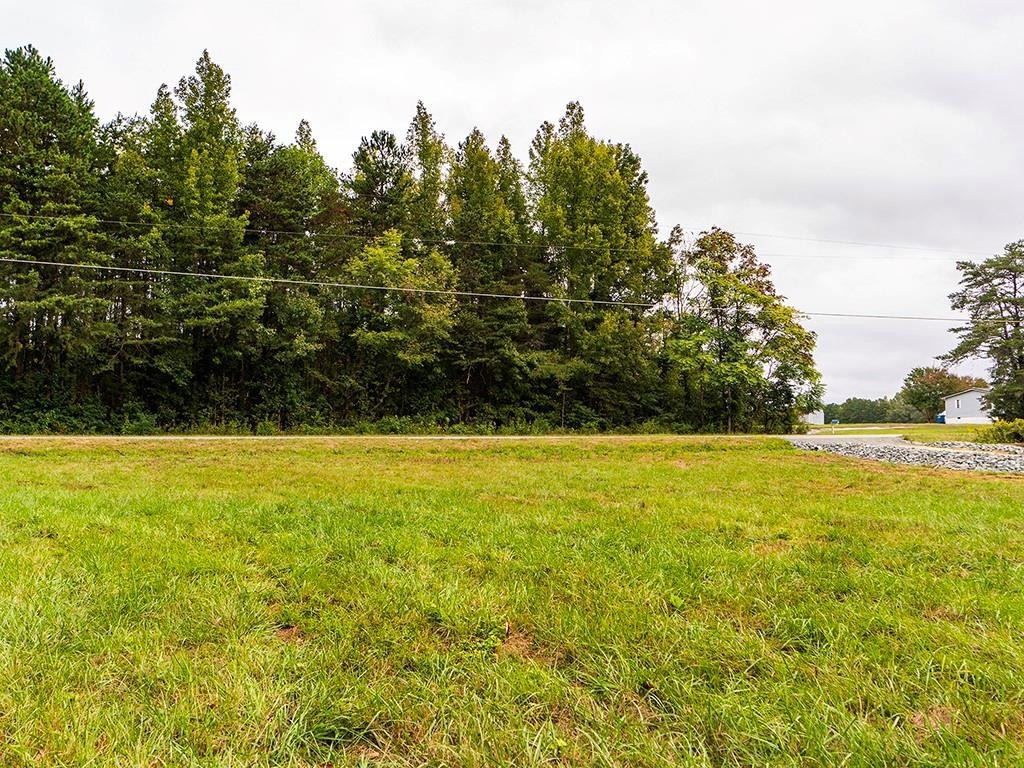 1630 Gerringer Mill Road Burlington, NC 27217 - Photo 3 of 32 Photo 3
